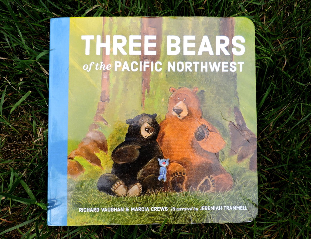 Three Bears of the Pacific Northwest Revew +Video |WildTalesof.com